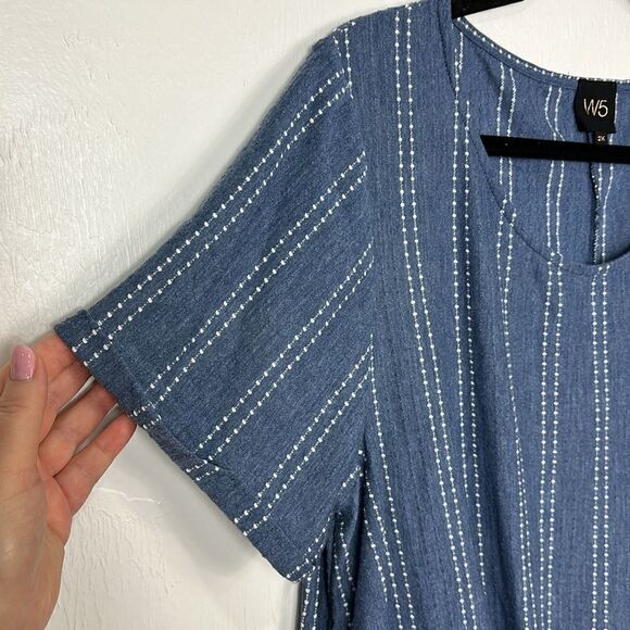 W5 Denim Blue Dot Stripe Short Sleeve Tie Front Top Size 2X - Picture 2 of 7